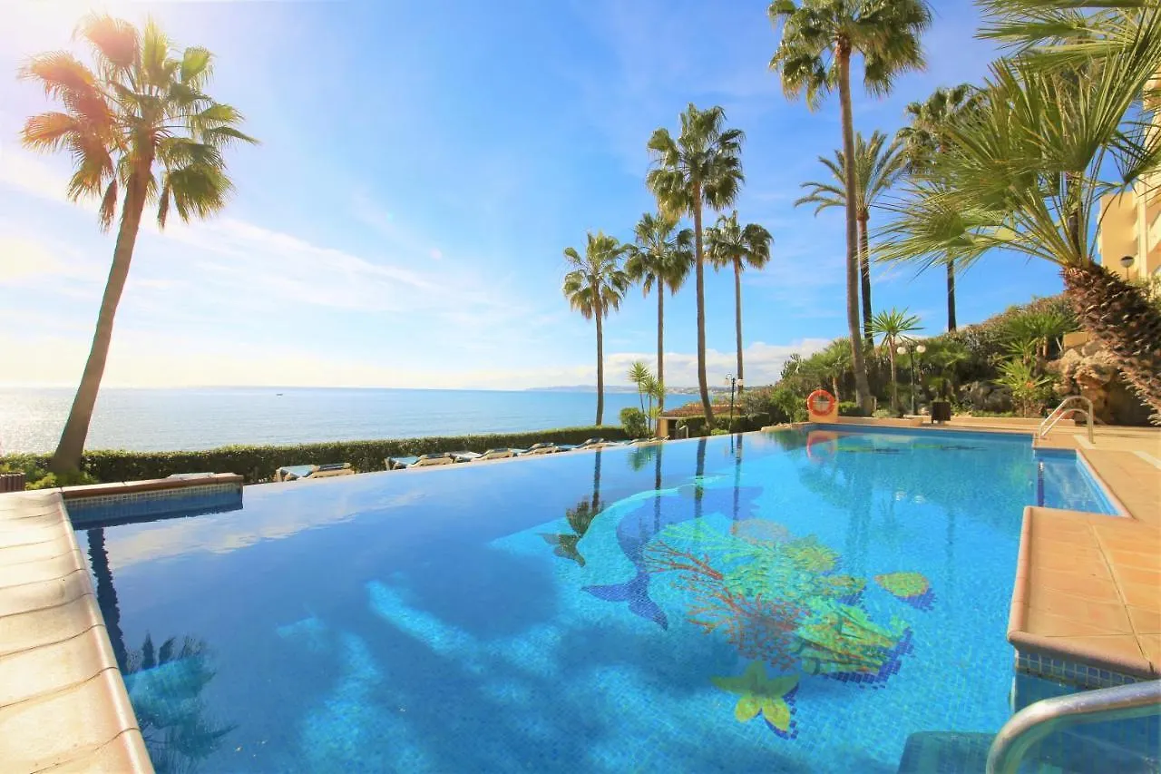 Estepona Port Apartment Sol